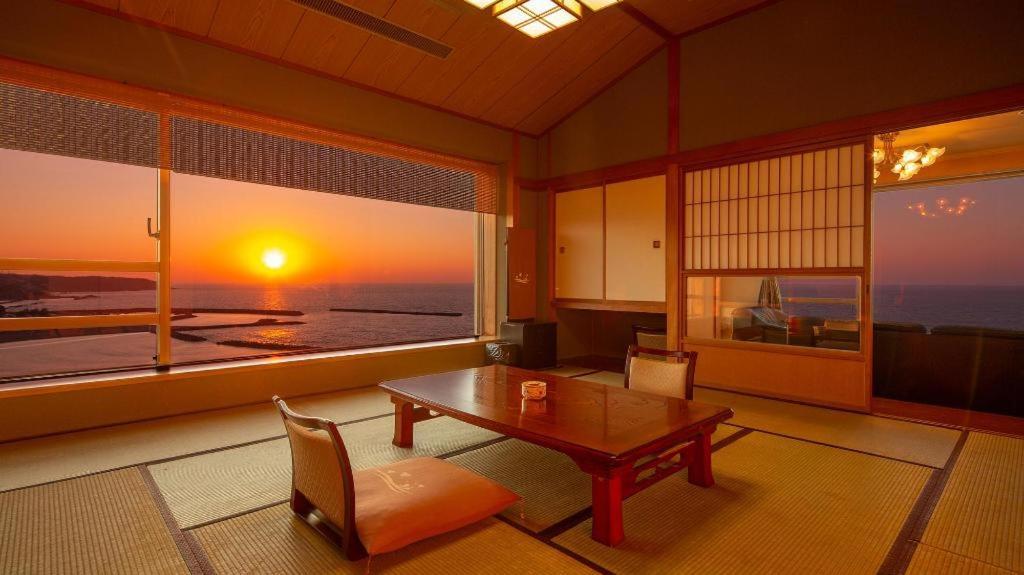 Hotel Areaone Banjinmisaki Kashiwazaki Exterior foto